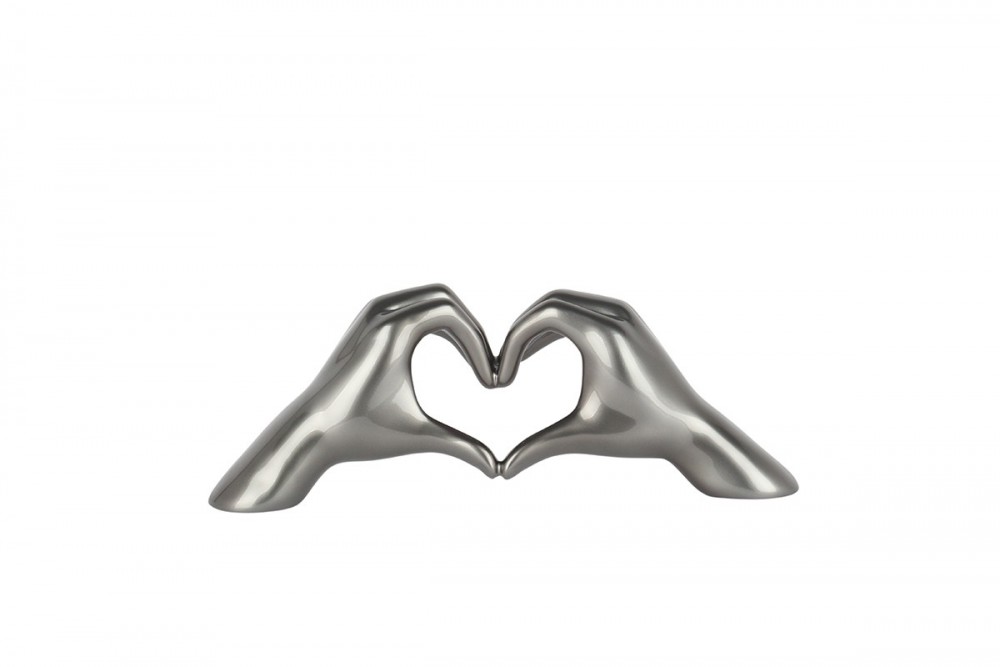 Photo de Mains coeur gris