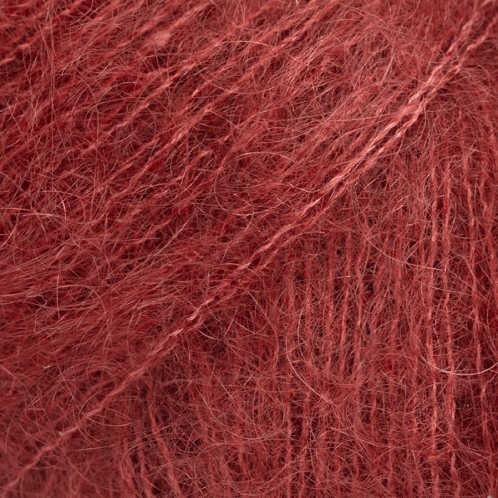 Photo de 68 Grenat Kid Silk